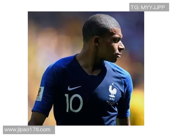 低估的足球天才:那些被忽视却值得尊重的球星背后故事 低估的足球天才:那些被忽视却值得尊重的球星背后故事