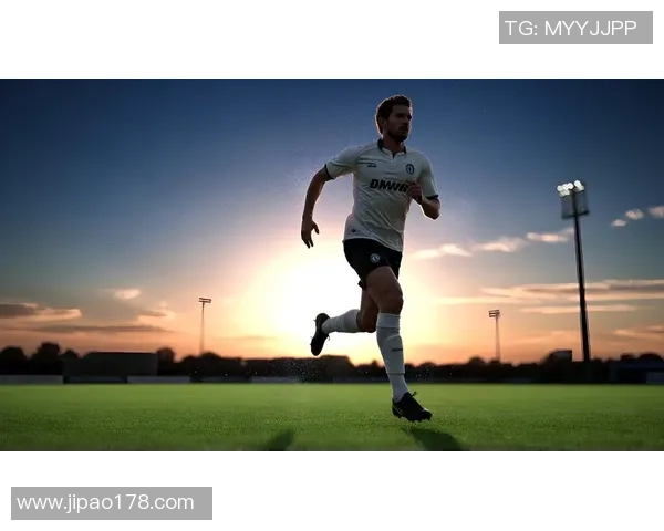 卷毛足球球星的独特魅力与技术风采探讨