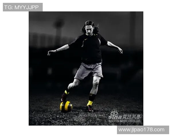 聚焦Nike足球明星球员 力量与速度完美融合的赛场传奇