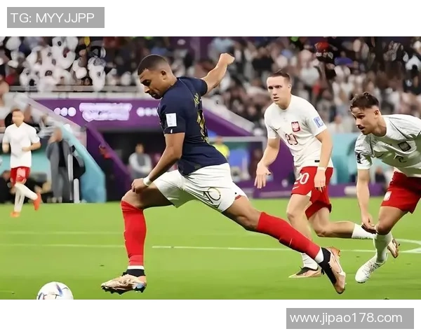 足球球星假期训练揭秘：如何保持最佳状态并准备新赛季挑战